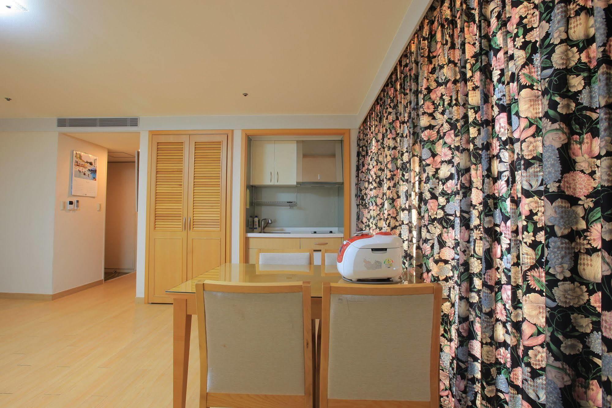 Yongpyong Resort - Tower Condo Pyeongchang Esterno foto