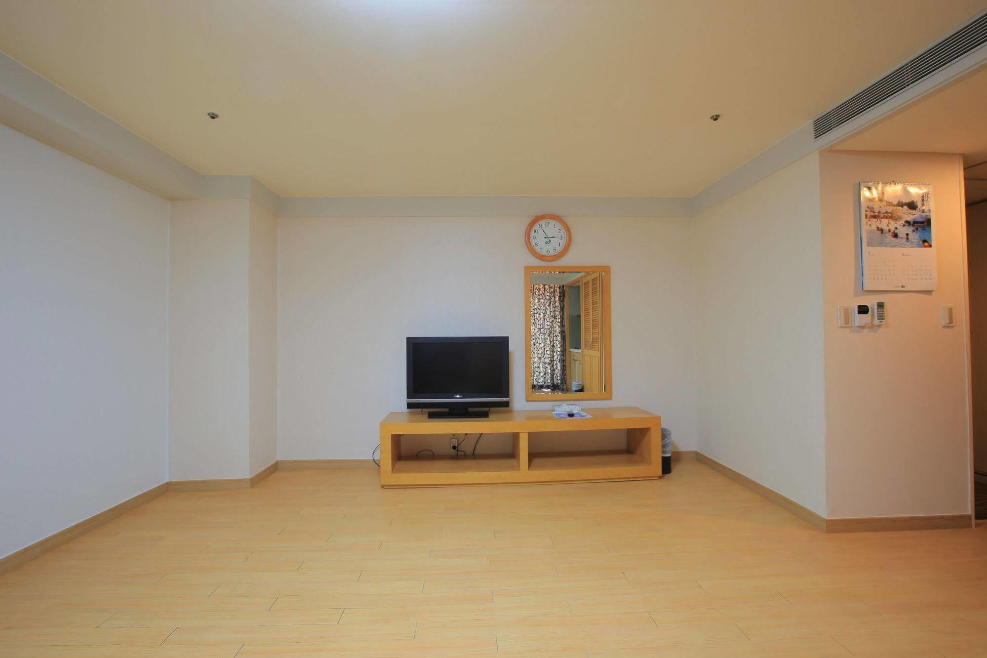 Yongpyong Resort - Tower Condo Pyeongchang Esterno foto